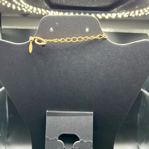 VINTAGE OSCAR DE LA RENTA NECKLACE - Picture 6 of 7